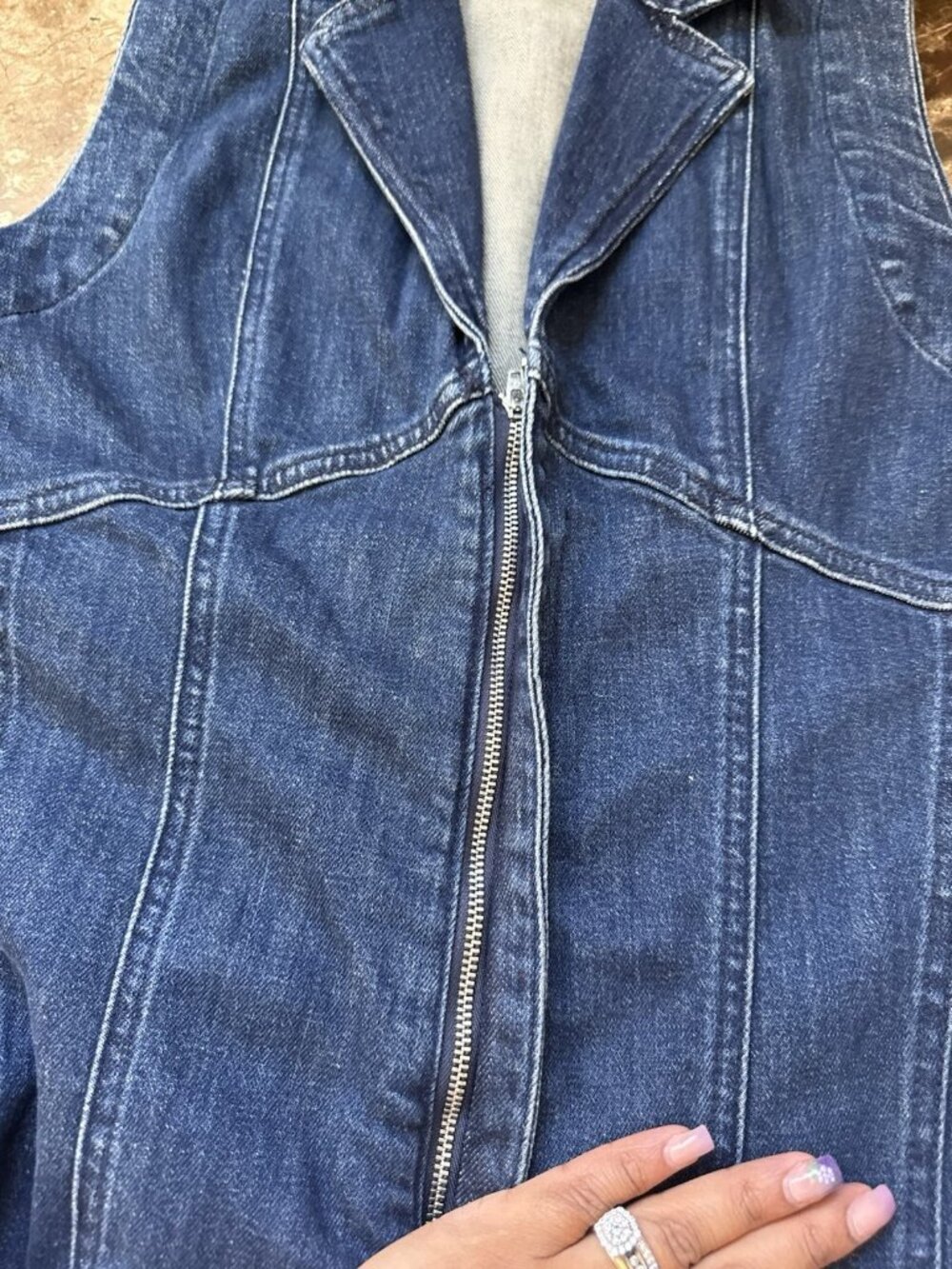 Free People We The Free Curvy Denim Jumpsuit Women’s M Blue Sleeveless Flare - Picture 11 of 13